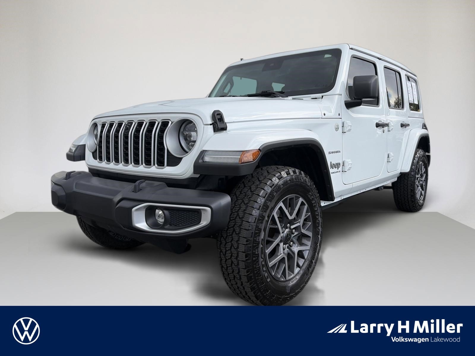 2024 Jeep Wrangler Sahara's photo