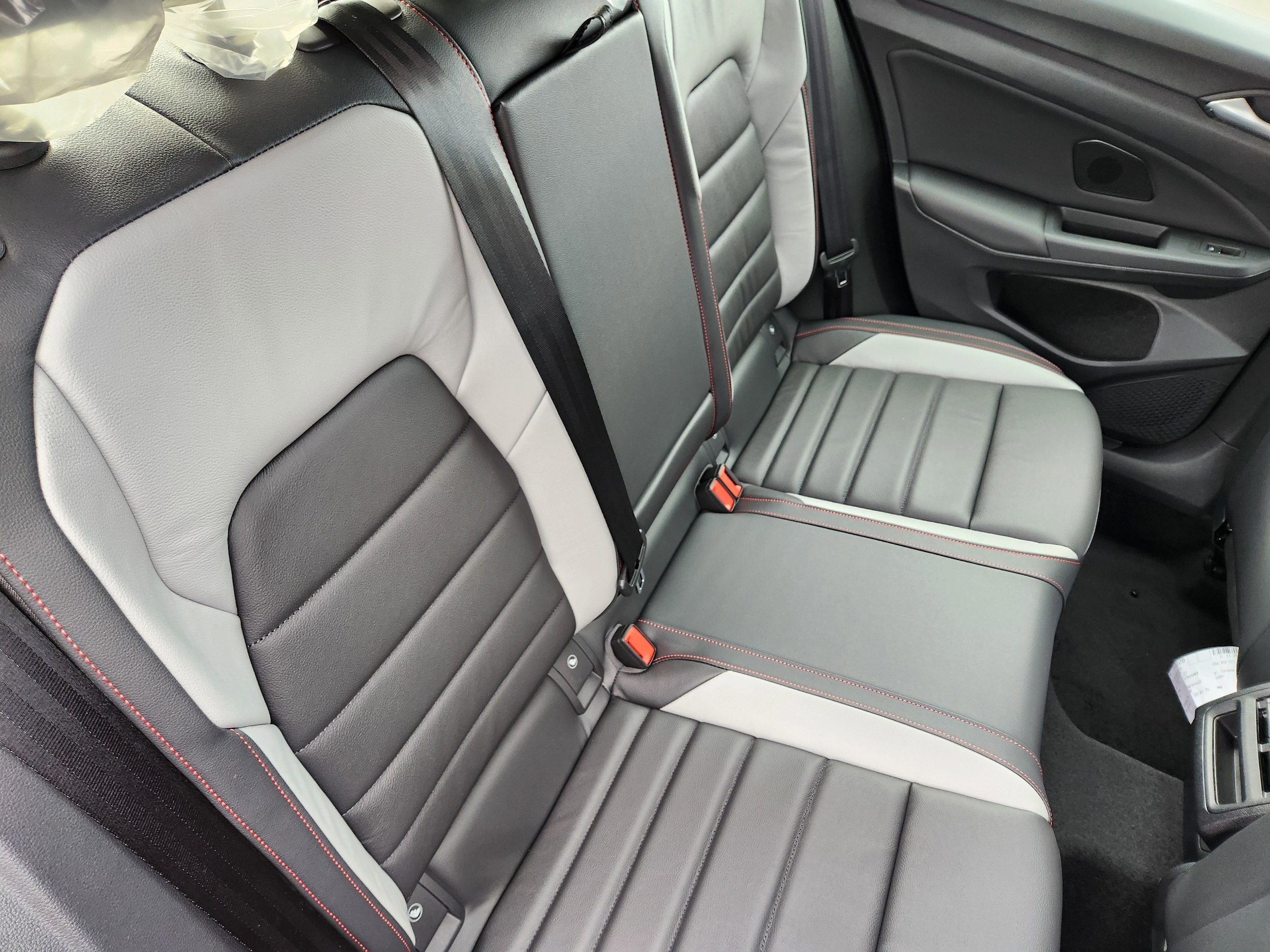 2026 Volkswagen Golf GTI SE - Photo 27