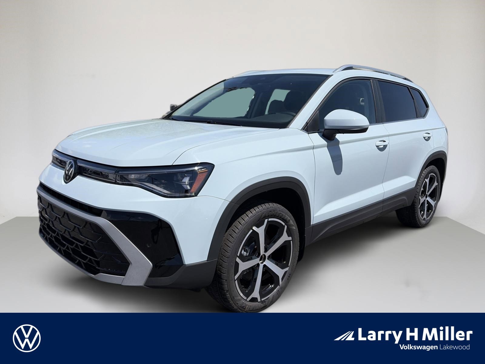 2026 Volkswagen Taos 1.5T SEL 4Motion's photo