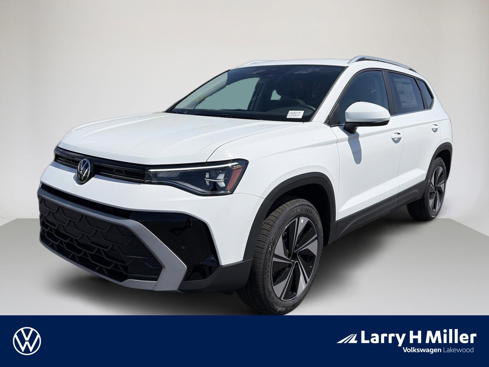 2026 Volkswagen Taos 1.5T SE 4Motion's photo