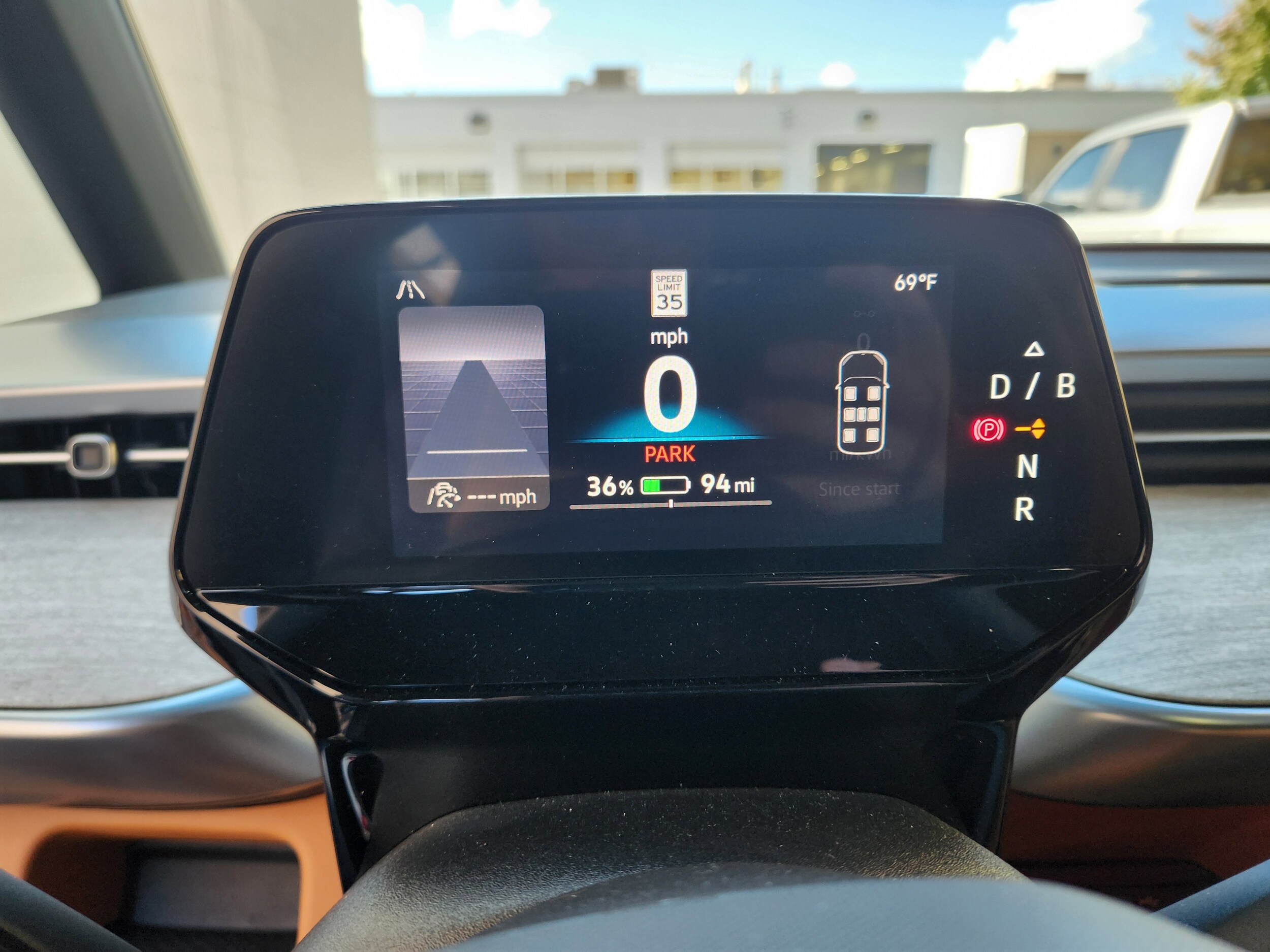 2025 Volkswagen ID. Buzz Pro S - Photo 13