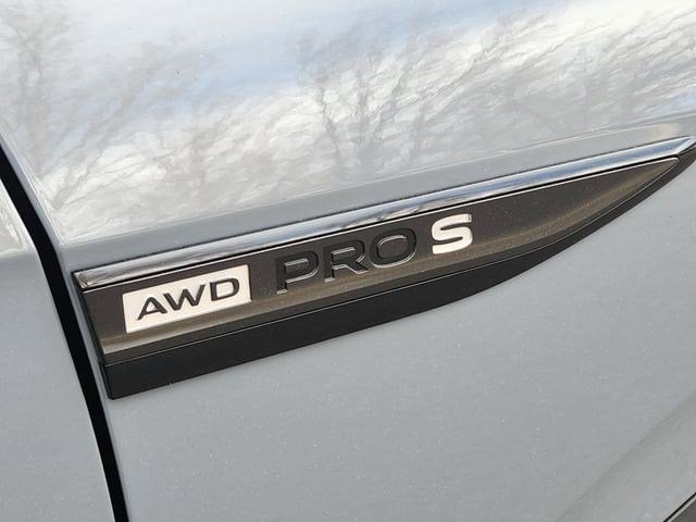 2026 Volkswagen ID.4 PRO S - Photo 13