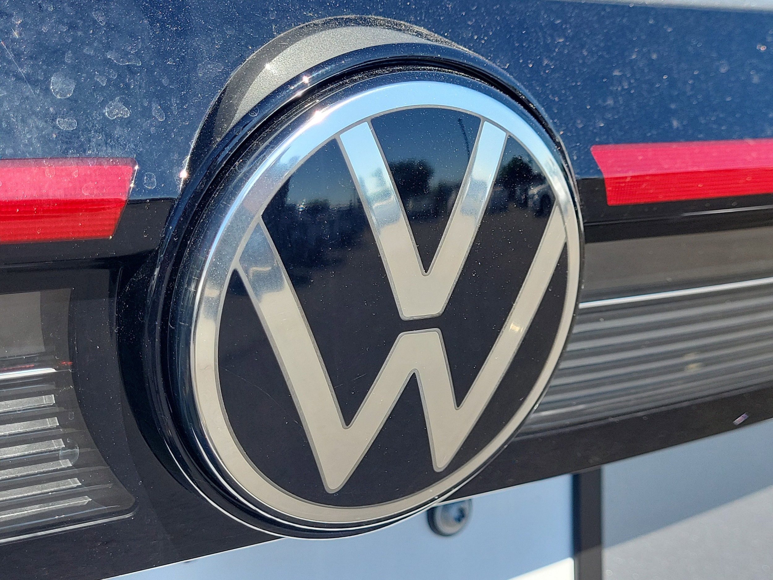 2025 Volkswagen Taos SE - Photo 21