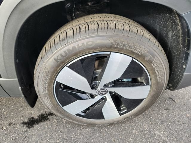 2026 Volkswagen Taos S - Photo 14