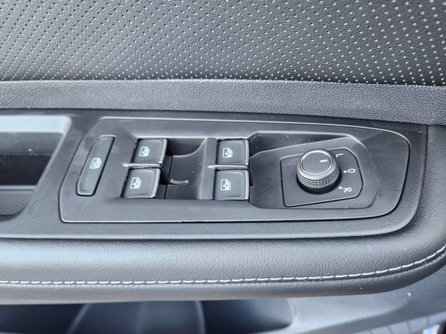 2026 Volkswagen Atlas SEL - Photo 24