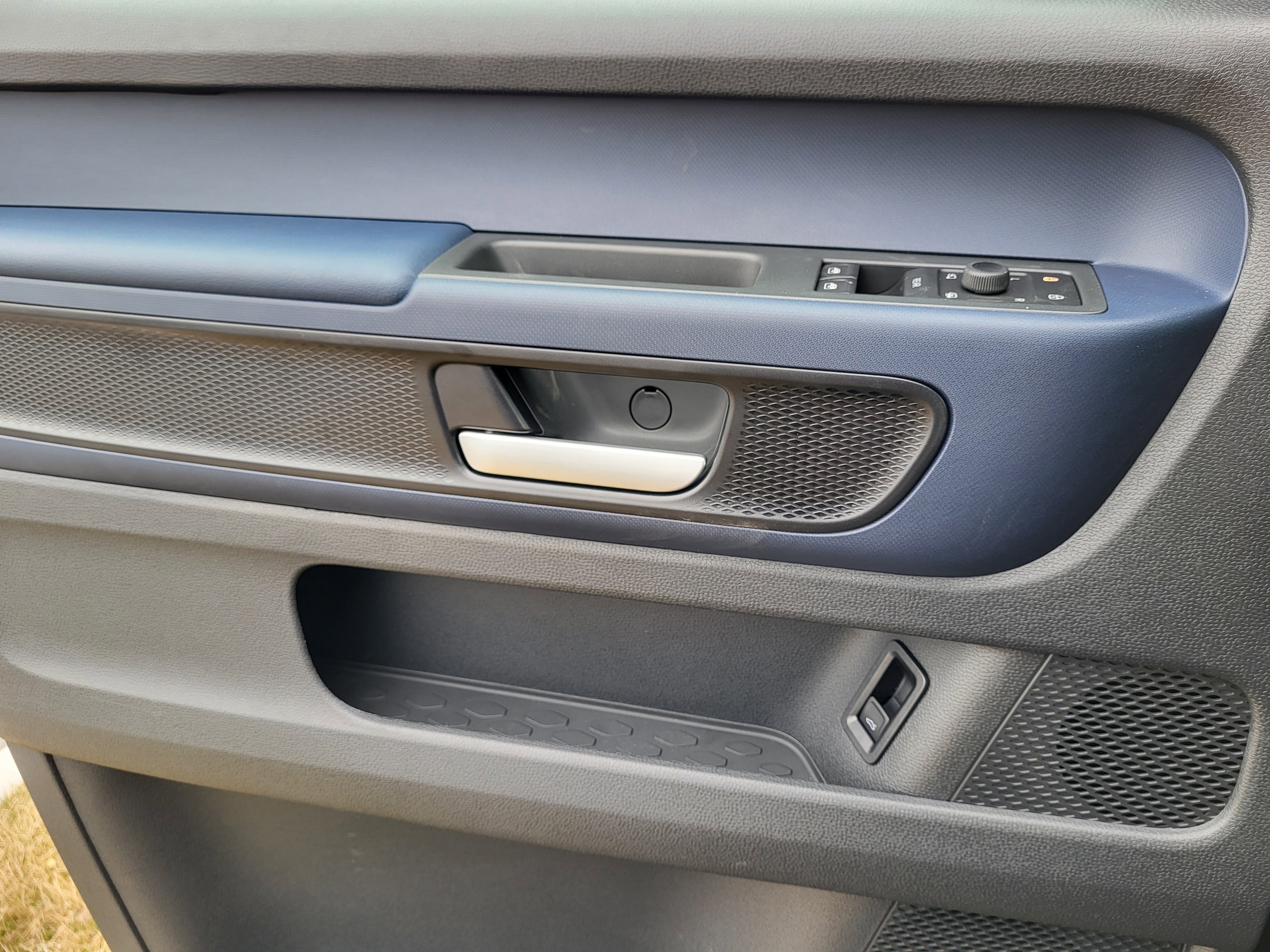 2025 Volkswagen ID. Buzz PRO S - Photo 19