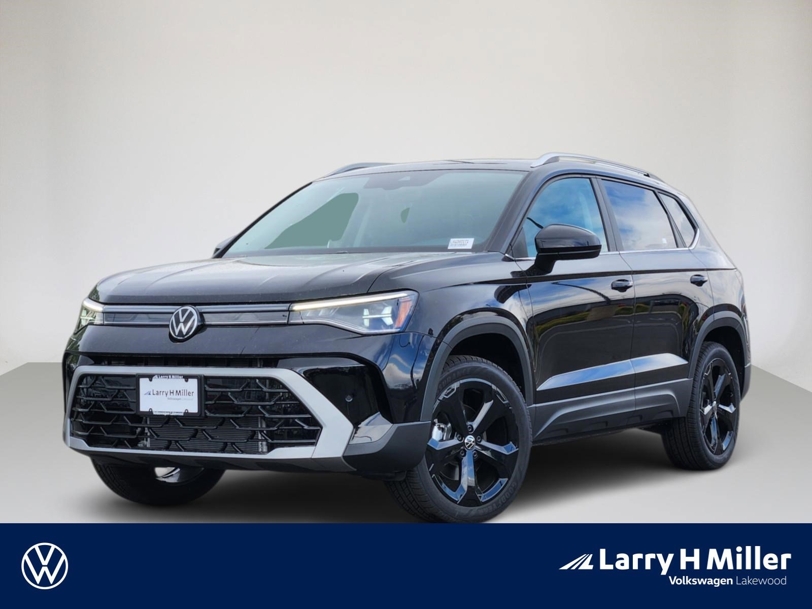 2026 Volkswagen Taos 1.5T SEL 4Motion's photo