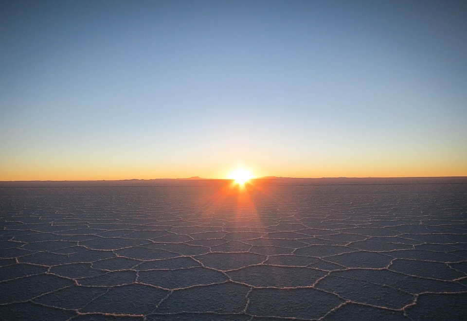 600 × 412