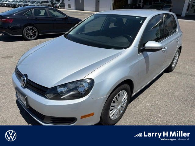 2013 Volkswagen Golf 2.5L 4-door Auto PZEV's photo