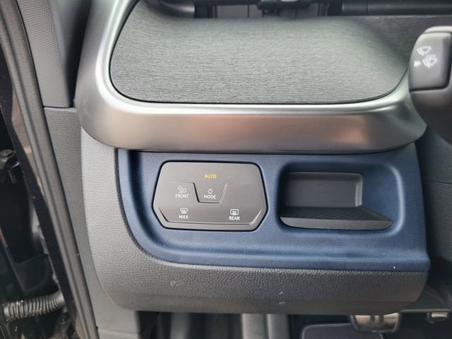 2025 Volkswagen ID. Buzz PRO S - Photo 33