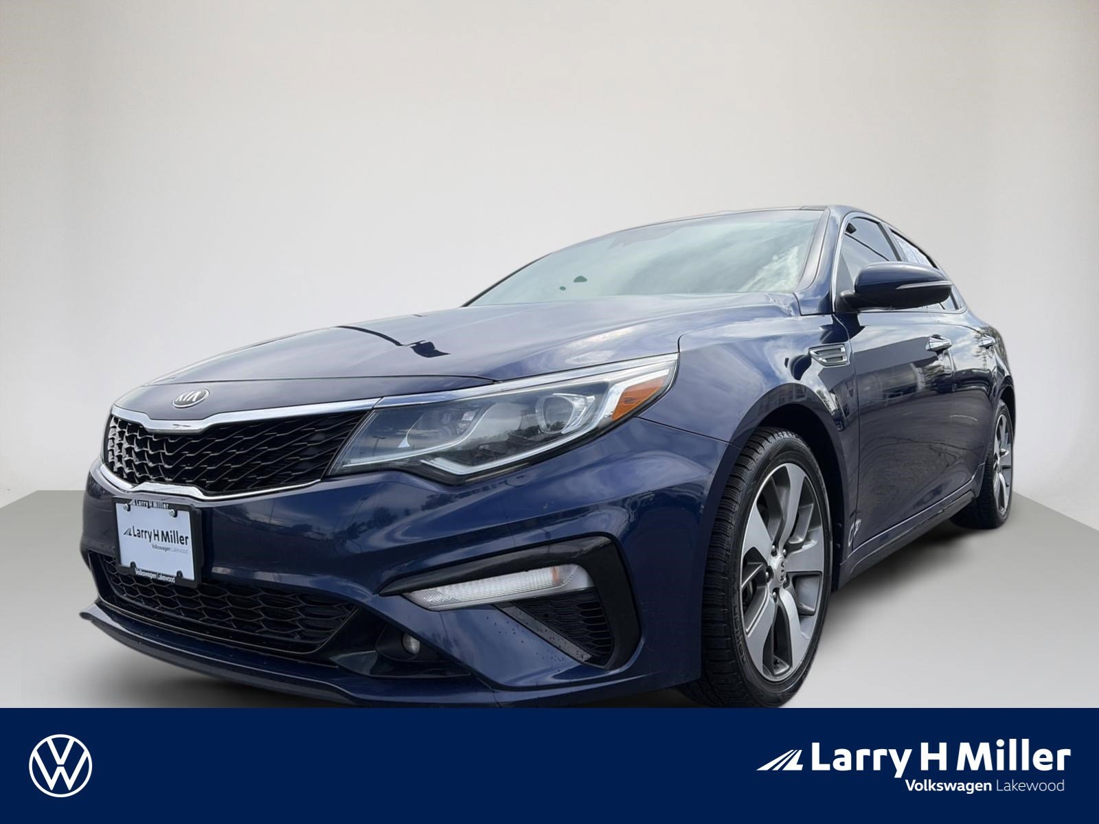 2019 Kia Optima S AT's photo