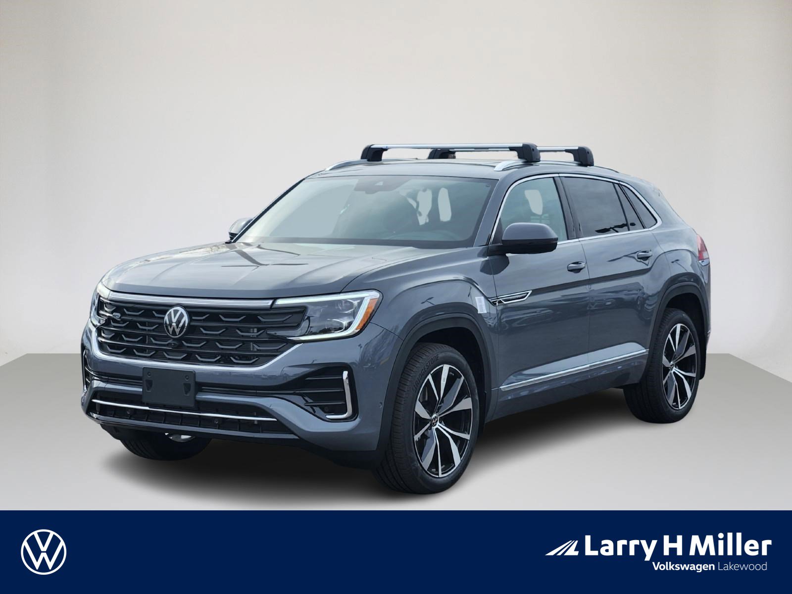 2026 Volkswagen Atlas Cross Sport SEL Premium R-LINE's photo