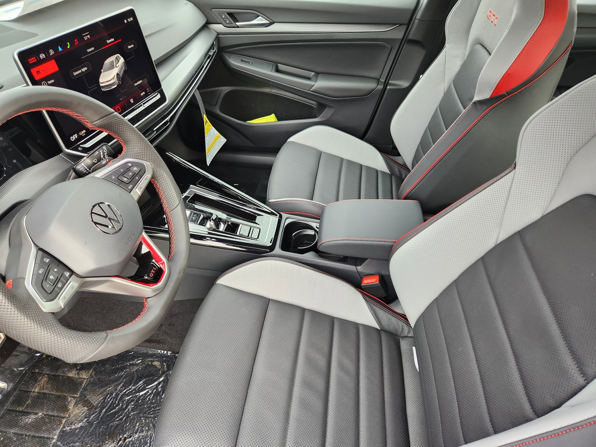 2026 Volkswagen Golf GTI SE - Photo 21