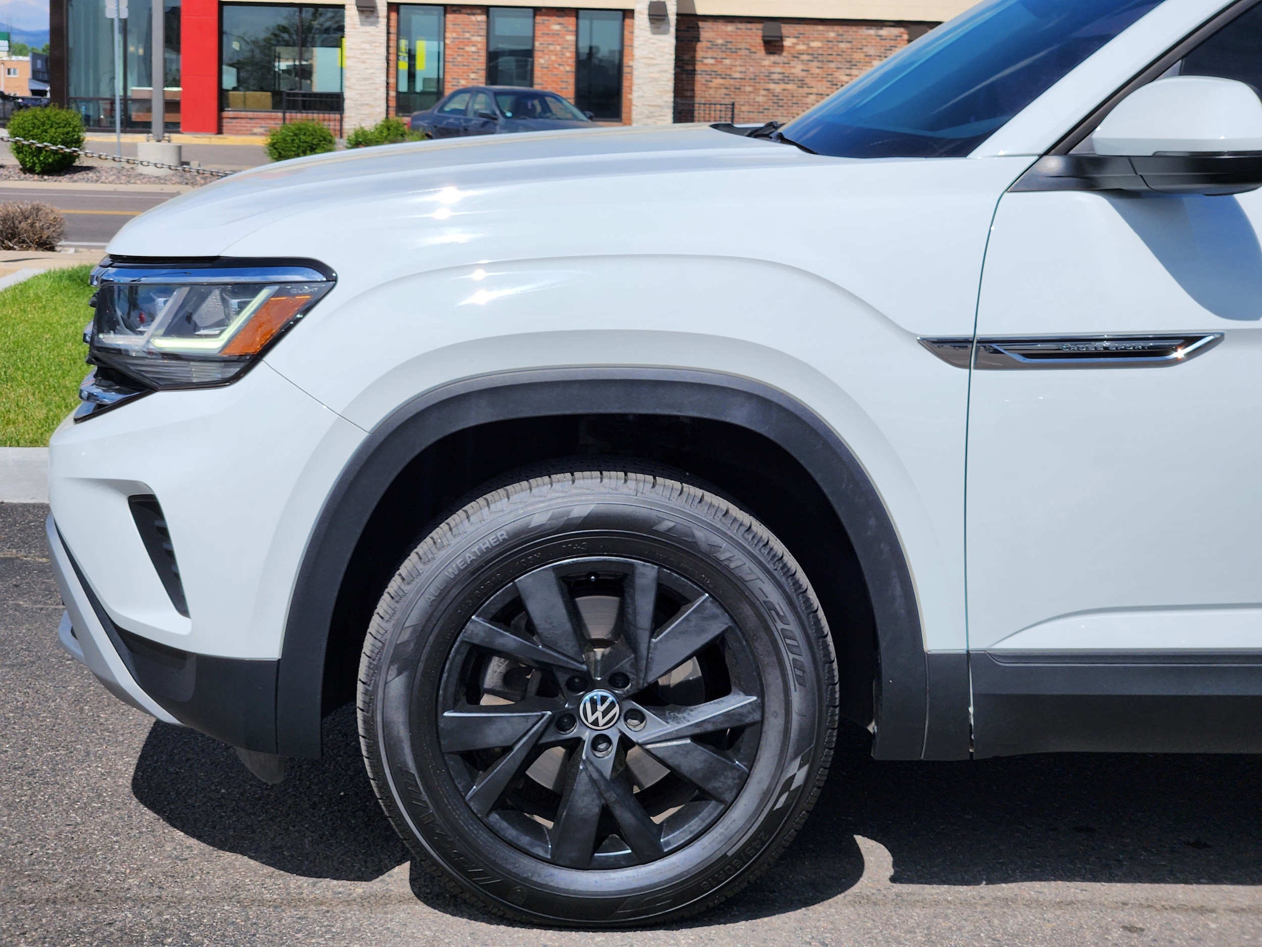Used 2020 Volkswagen Atlas Cross Sport S with VIN 1V2GC2CA9LC214248 for sale in Lakewood, CO