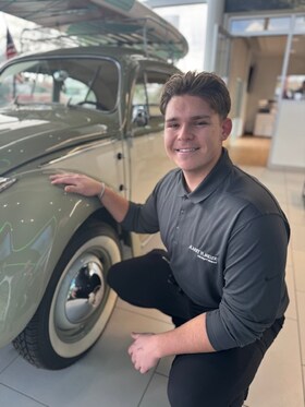 Staff member Hayden Piz from ID_5e7c47a883ea