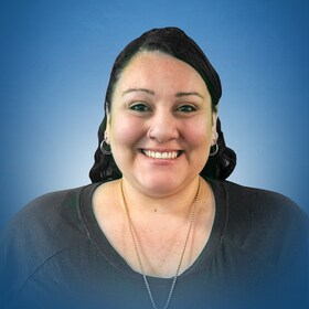 Staff member Alicia Viveros from ID_5e7c47a883ea