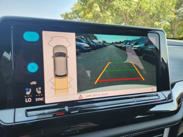 2026 Volkswagen Atlas Cross Sport SE w/Tech - Photo 32
