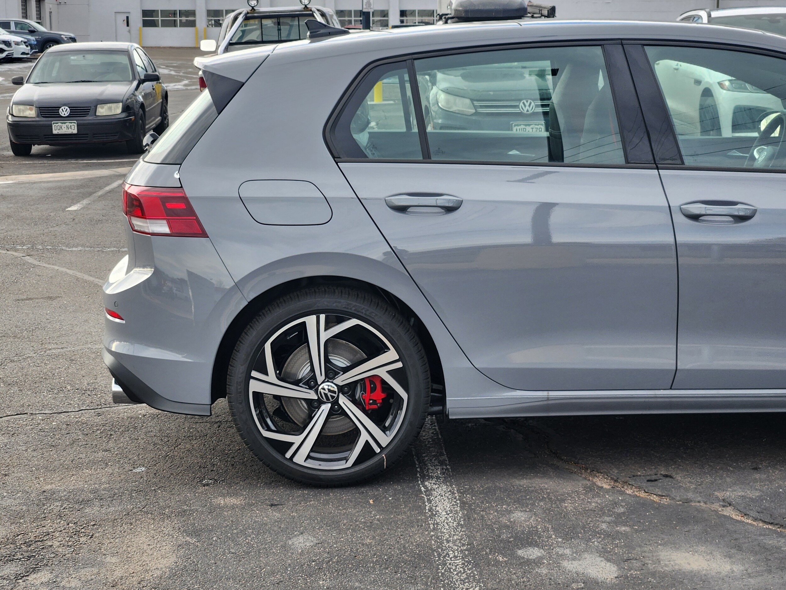 2026 Volkswagen Golf GTI SE - Photo 8