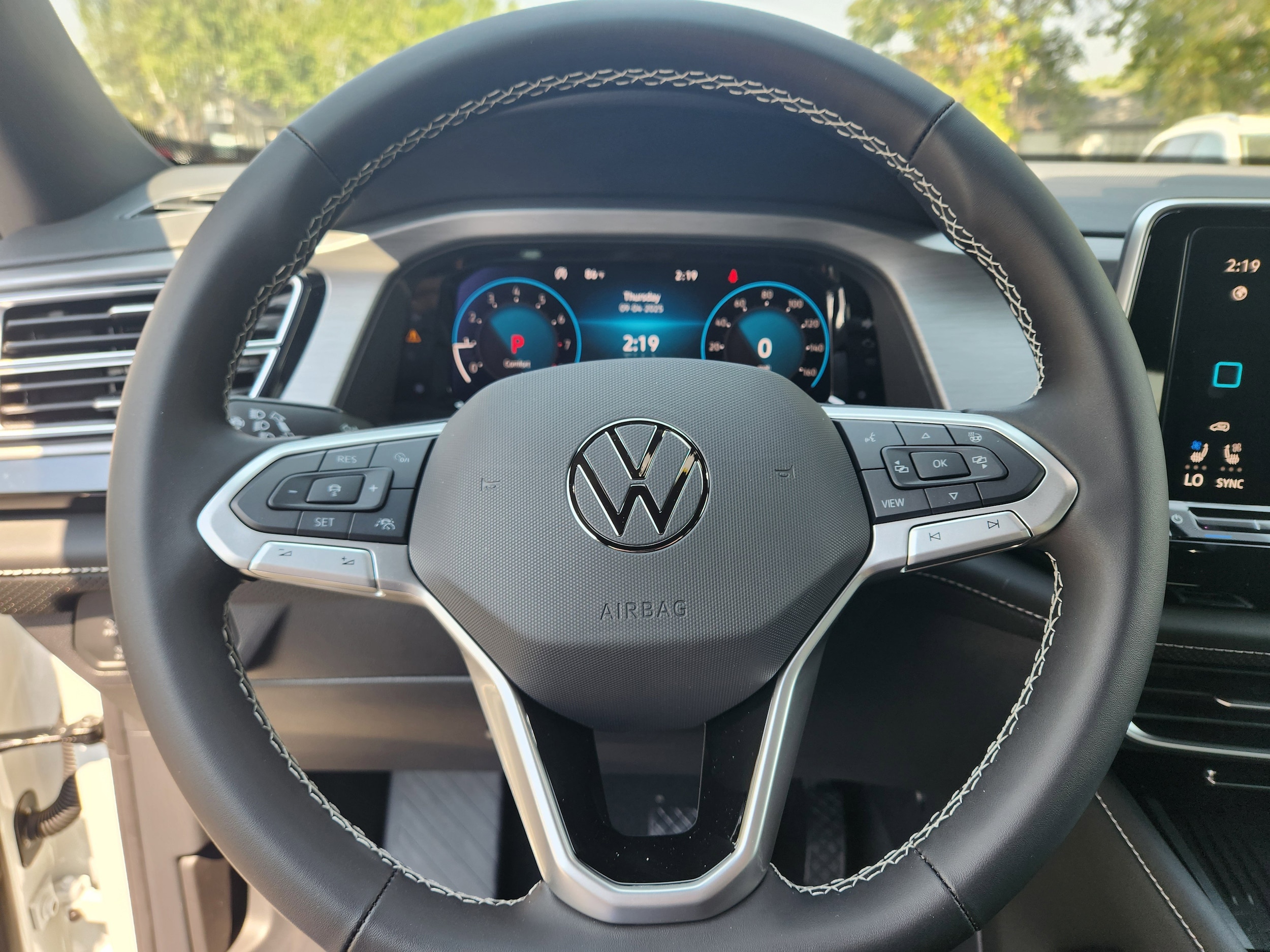 2026 Volkswagen Atlas Cross Sport SE w/Tech - Photo 11