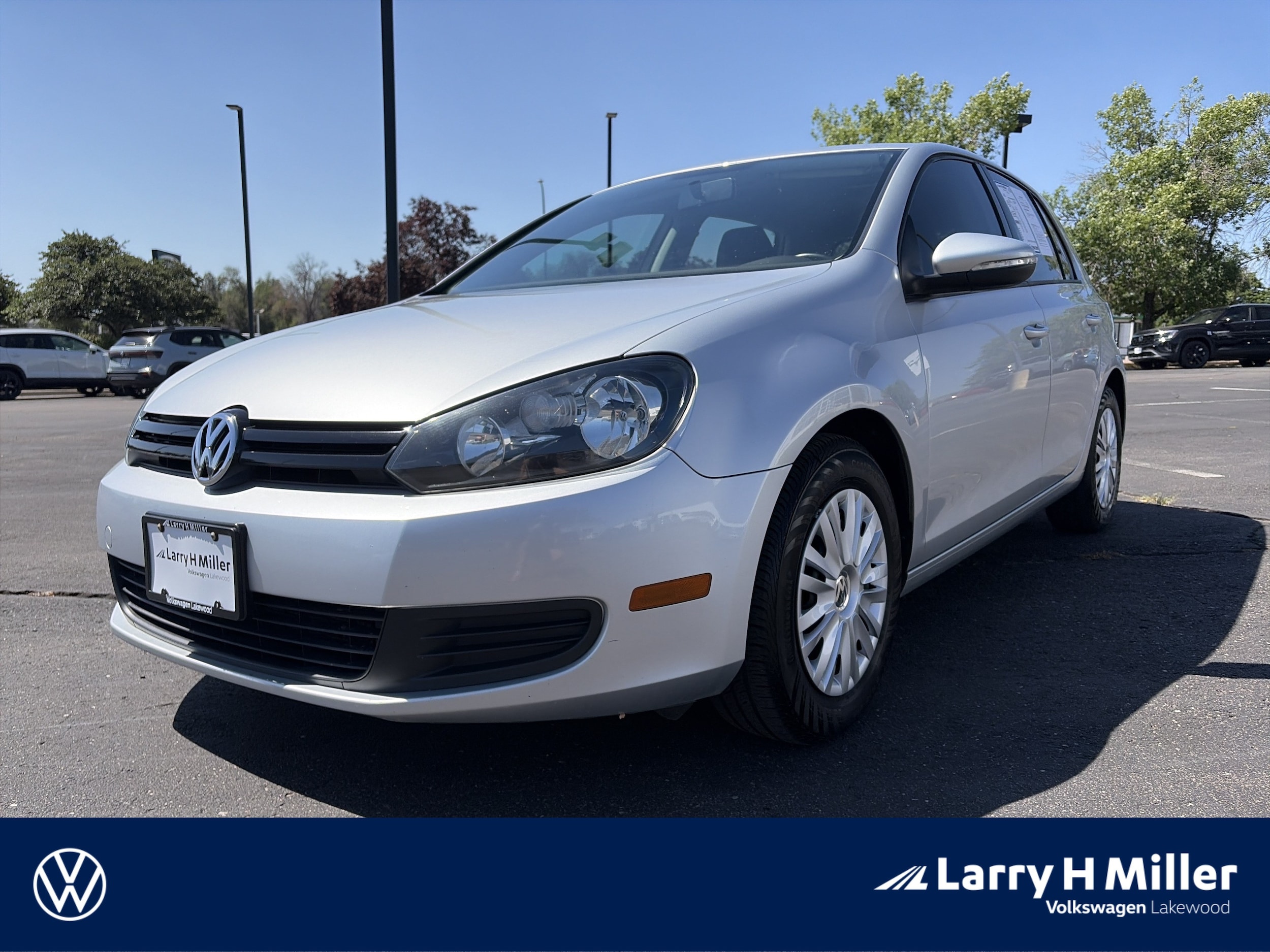 2013 Volkswagen Golf 2.5L 4-door Auto PZEV's photo