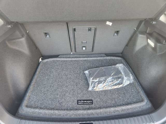 2025 Volkswagen Taos SE - Photo 27