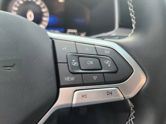 2025 Volkswagen Taos SE - Photo 19