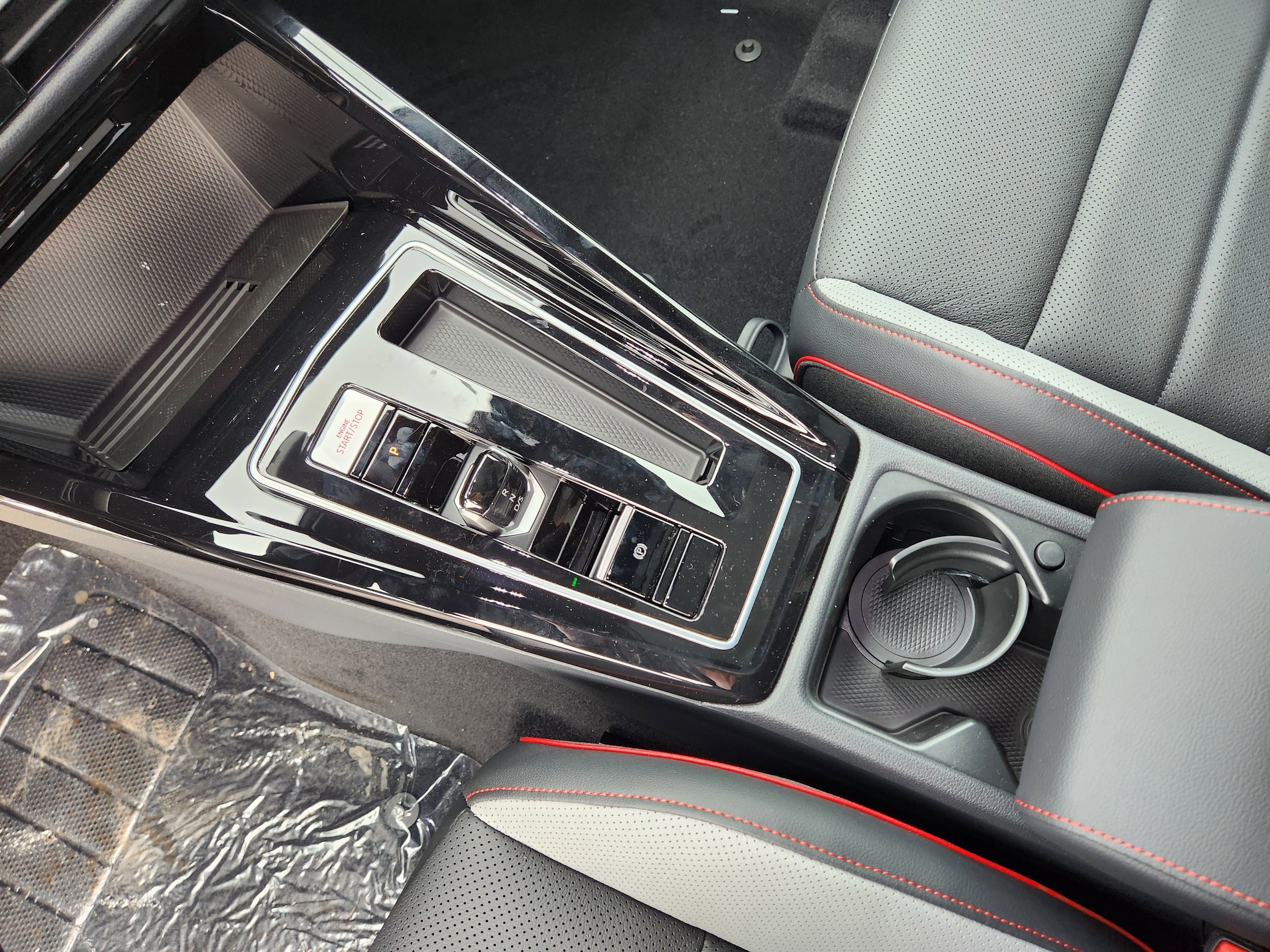 2026 Volkswagen Golf GTI SE - Photo 15