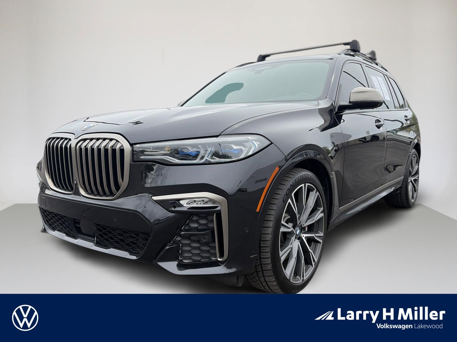 2021 BMW X7 M50i's photo