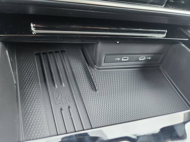 2026 Volkswagen Atlas Cross Sport SE w/Tech - Photo 34