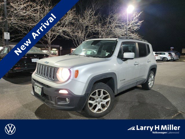 2016 Jeep Renegade Latitude's photo