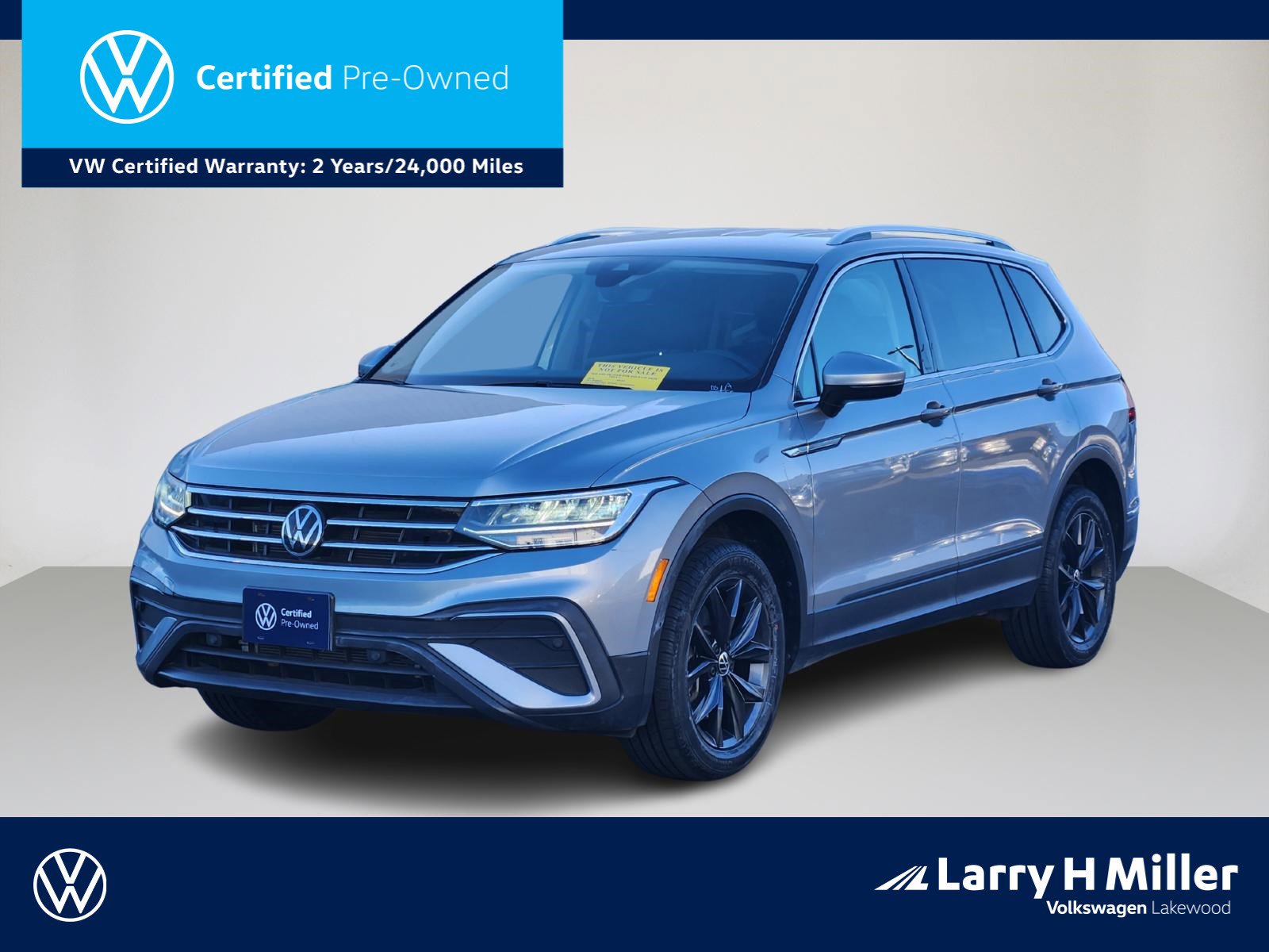 2023 Volkswagen Tiguan SE's photo