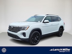 2025 Volkswagen Atlas 2.0T SE w/Technology SUV 1V2HR2CA2SC547828