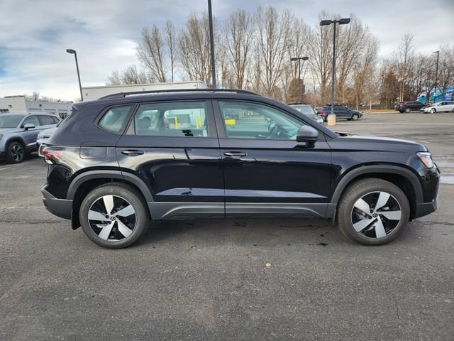 2026 Volkswagen Taos S - Photo 10