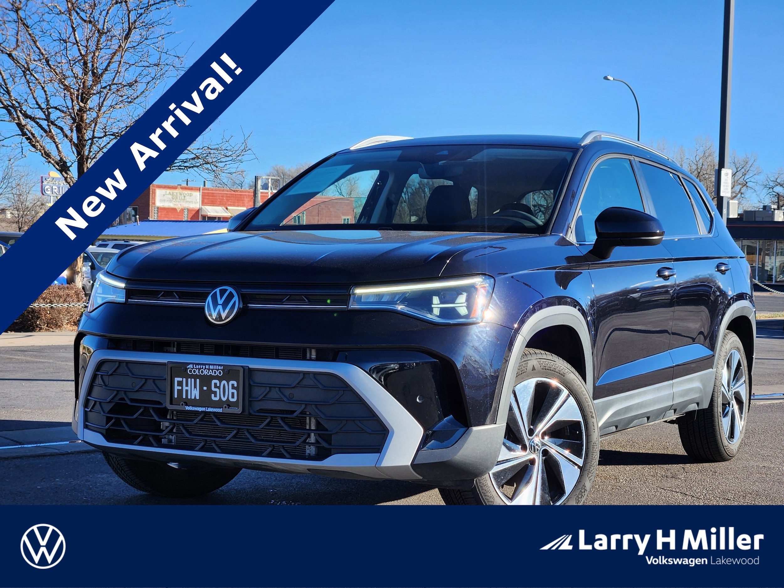 2025 Volkswagen Taos SE's photo