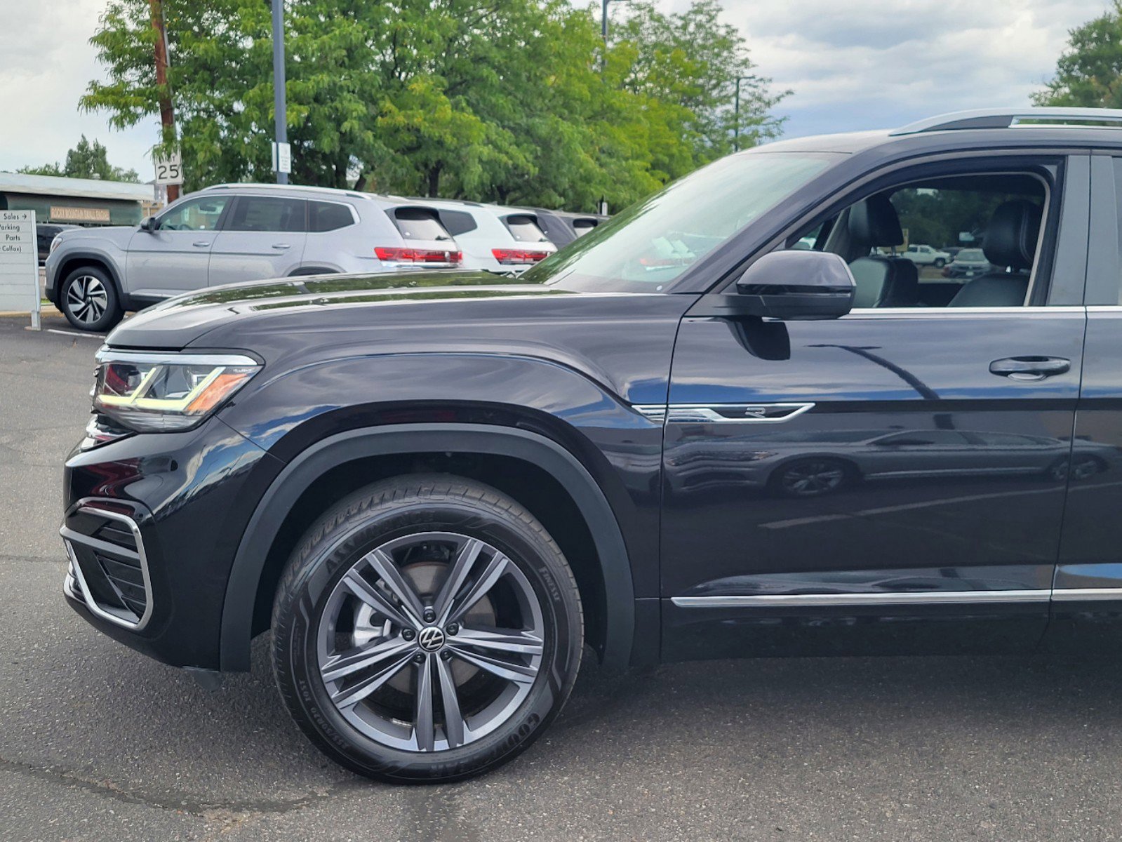 Used 2022 Volkswagen Atlas SEL R-Line with VIN 1V2AR2CA6NC510206 for sale in Lakewood, CO