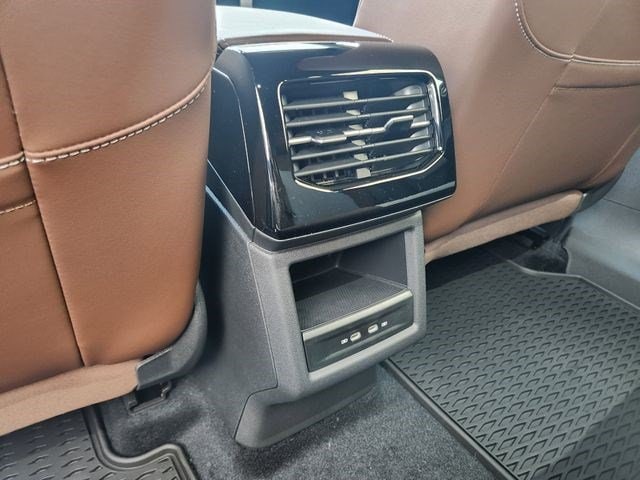2025 Volkswagen ID.4 PRO - Photo 28