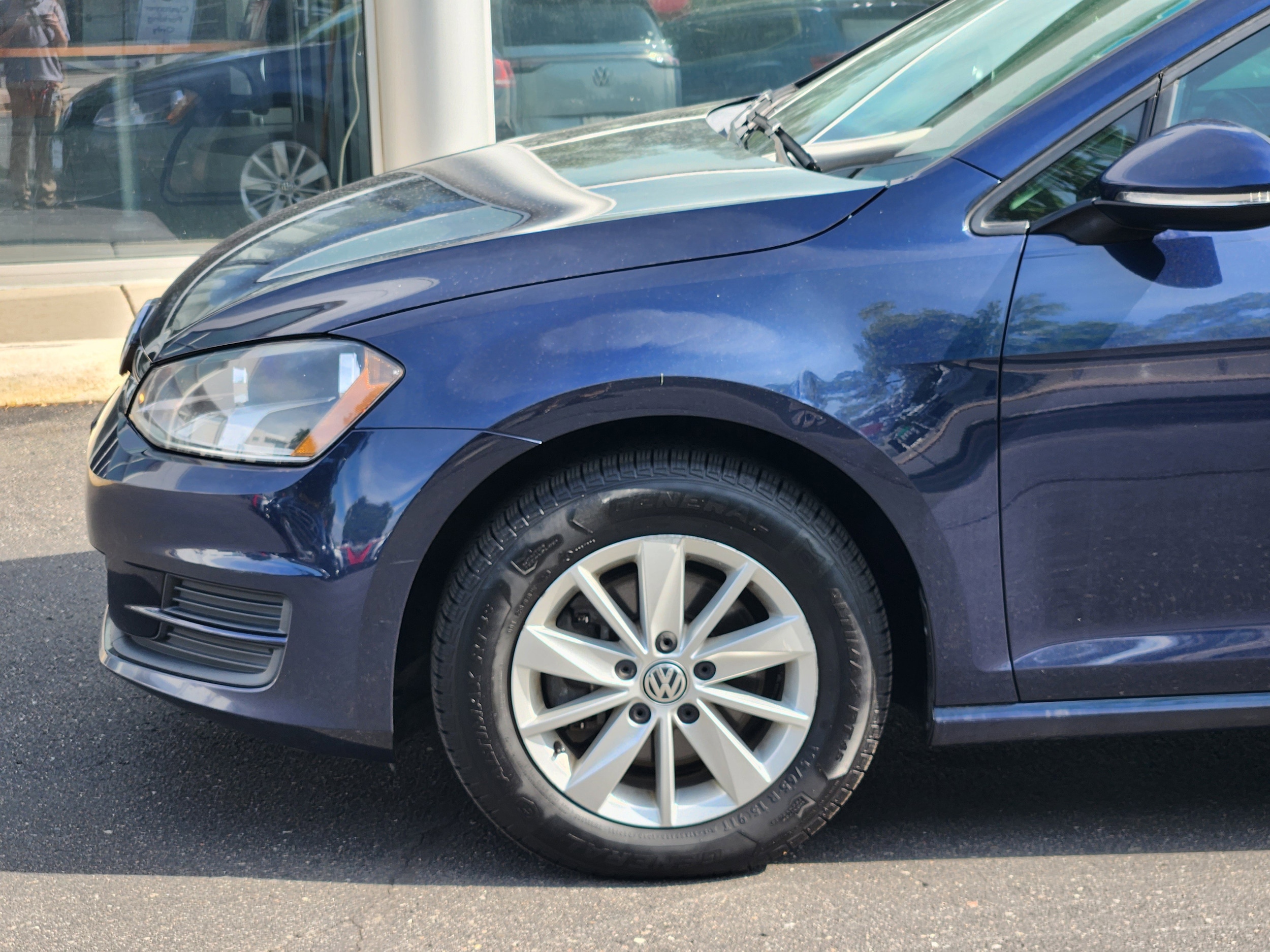 Used 2016 Volkswagen Golf SportWagen TSI S with VIN 3VWC17AU4GM507525 for sale in Lakewood, CO