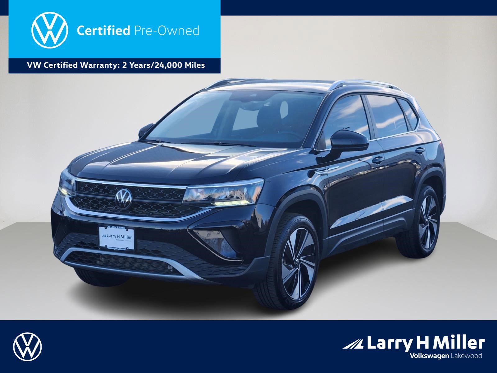 2024 Volkswagen Taos SE's photo