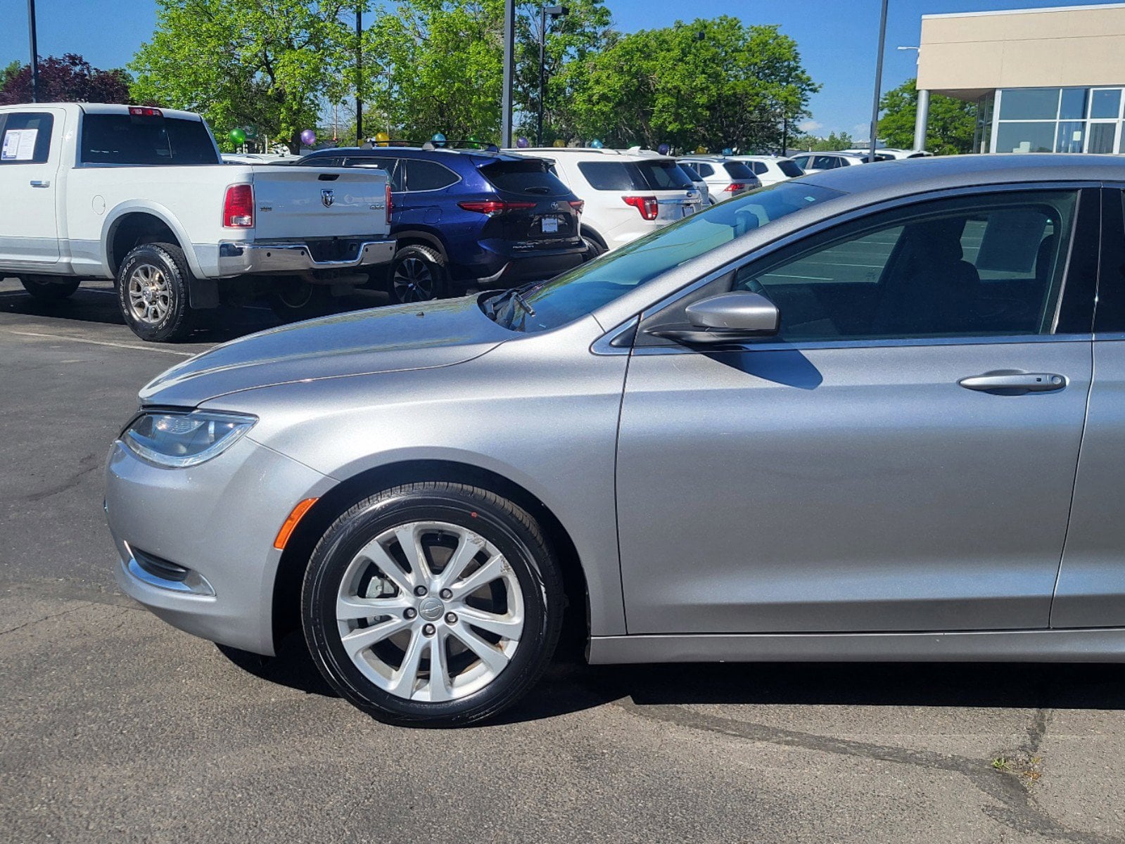 Used 2016 Chrysler 200 Limited with VIN 1C3CCCAB4GN164164 for sale in Lakewood, CO