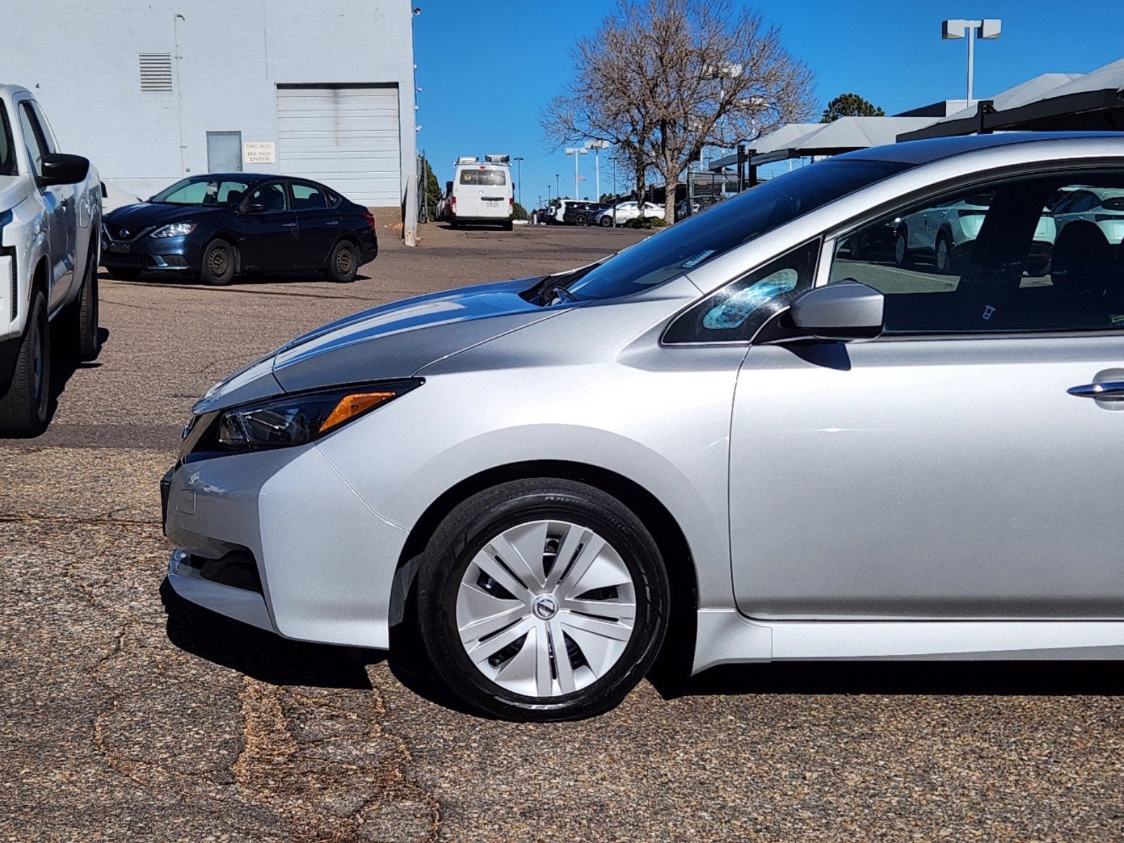 Used 2022 Nissan LEAF S with VIN 1N4AZ1BV5NC559869 for sale in Centennial, CO