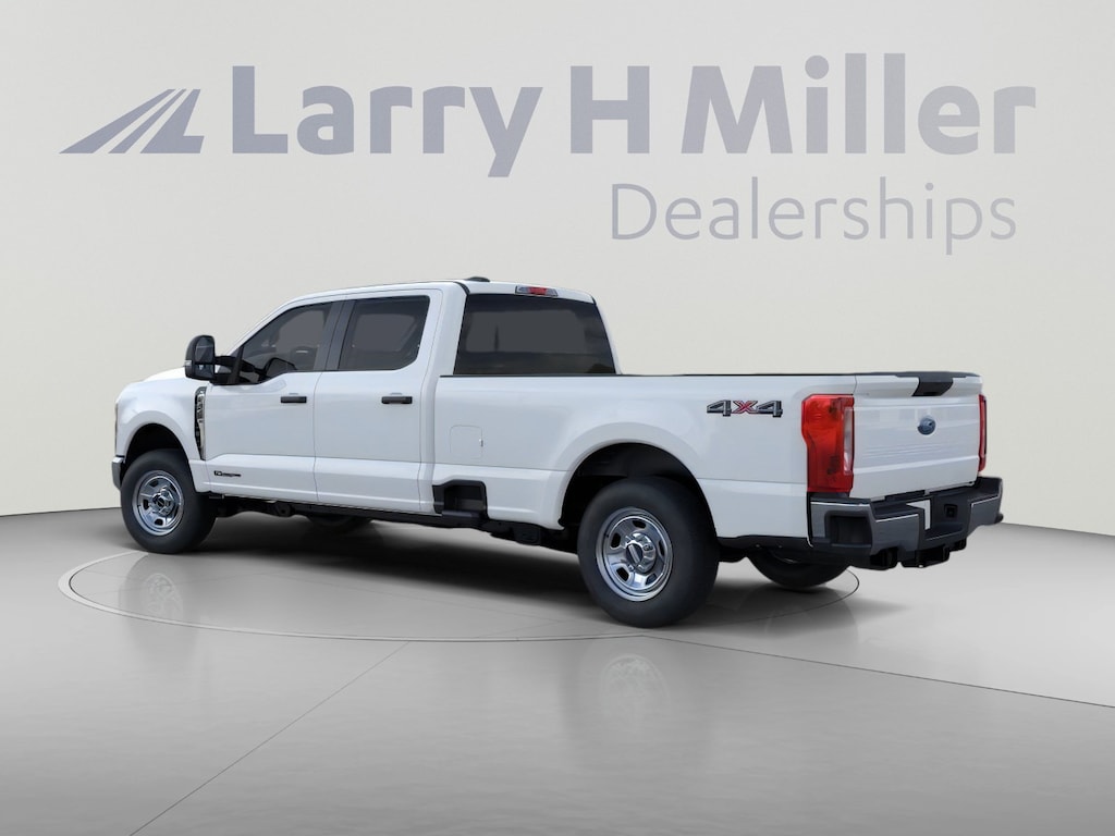 New 2026 Ford Super Duty F-350 SRW XL 4WD Crew Cab 8' Box V8 Engine