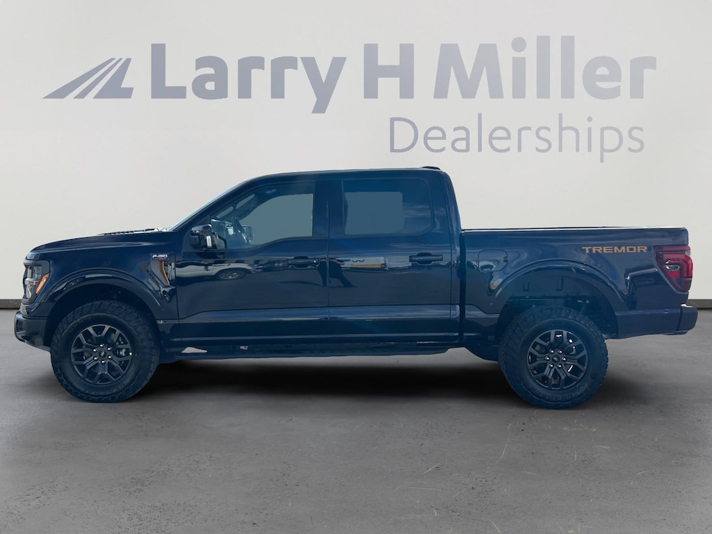 New 2025 Ford F-150 Tremor 4WD SuperCrew 5-1/2' Box V6 Engine