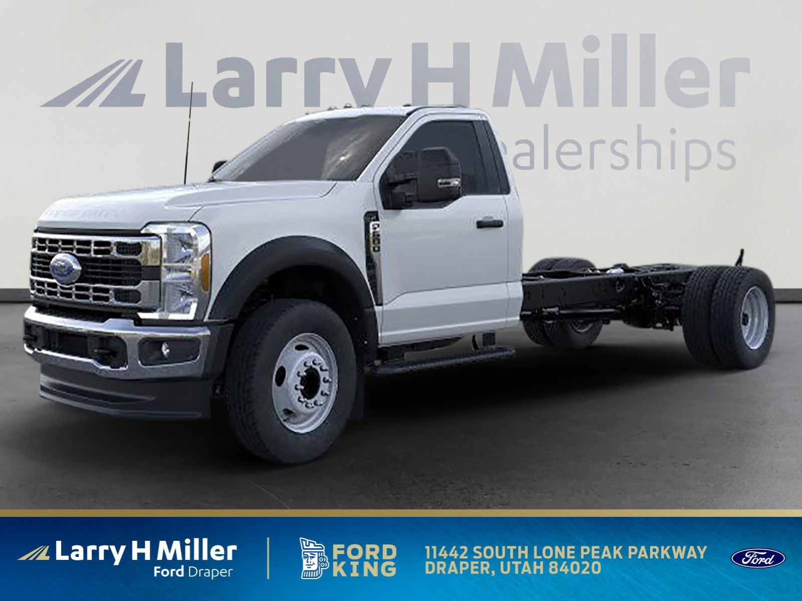 2025 Ford F-600 Super Duty Chassis Cab XL's photo