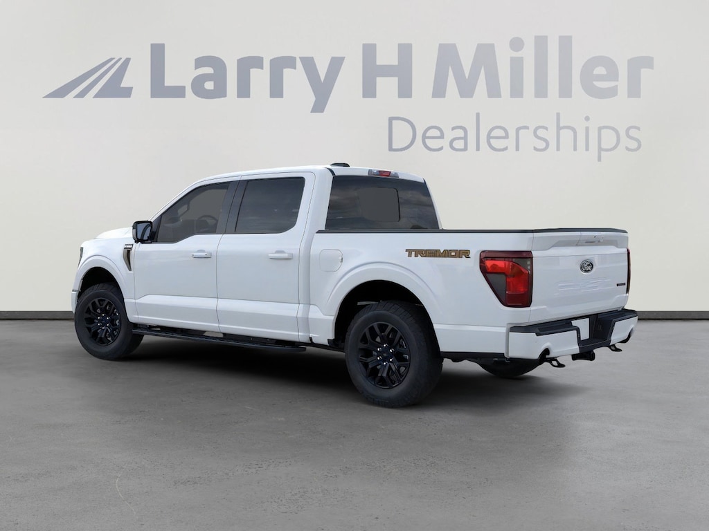 New 2025 Ford F-150 Tremor 4WD SuperCrew 5-1/2' Box V8 Engine