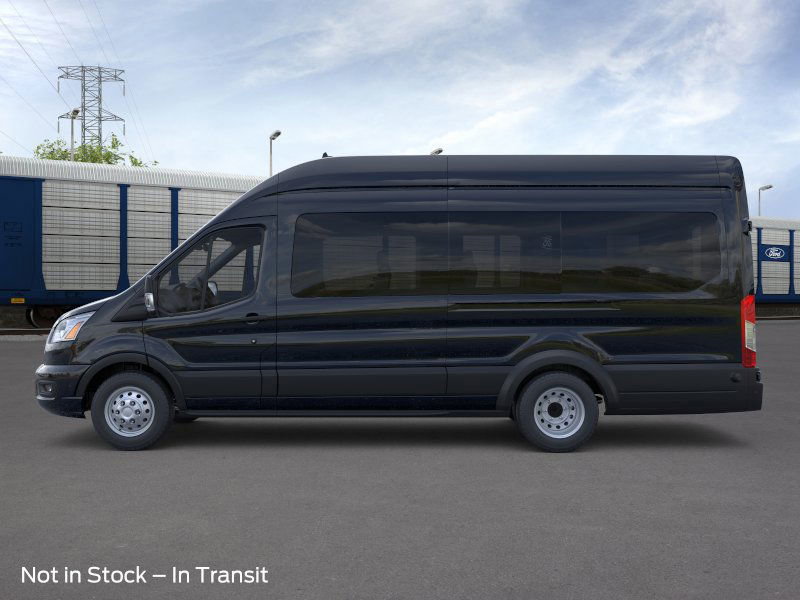 2025 Ford Transit Passenger XLT photo 3