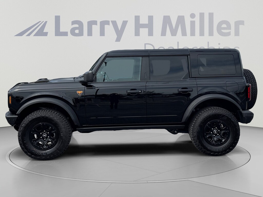 New 2026 Ford Bronco Badlands 4 Door Advanced 4x4 V6 Engine