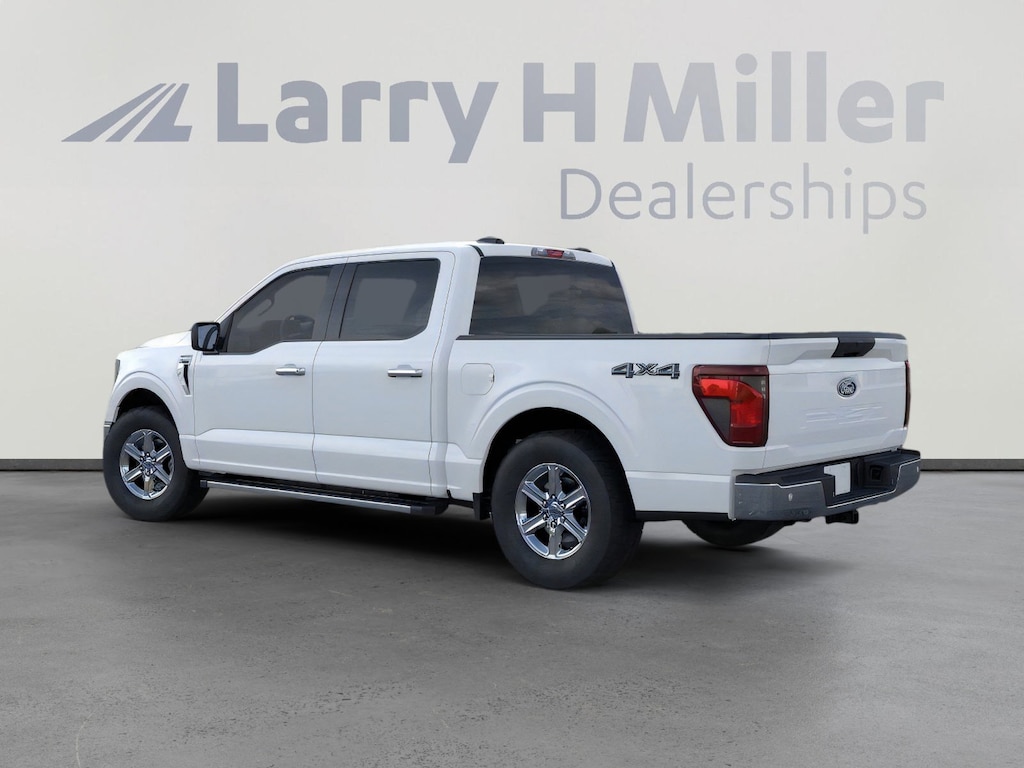 New 2025 Ford F-150 XLT 4WD SuperCrew 5-1/2' Box V6 Engine