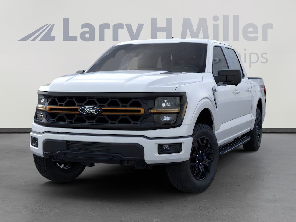 New 2025 Ford F-150 Tremor 4WD SuperCrew 5-1/2' Box V8 Engine