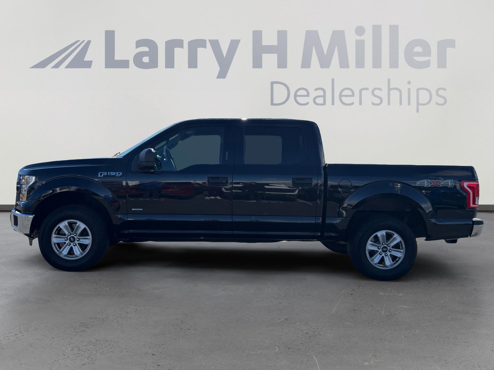 2016 Ford F-150 XLT photo 2