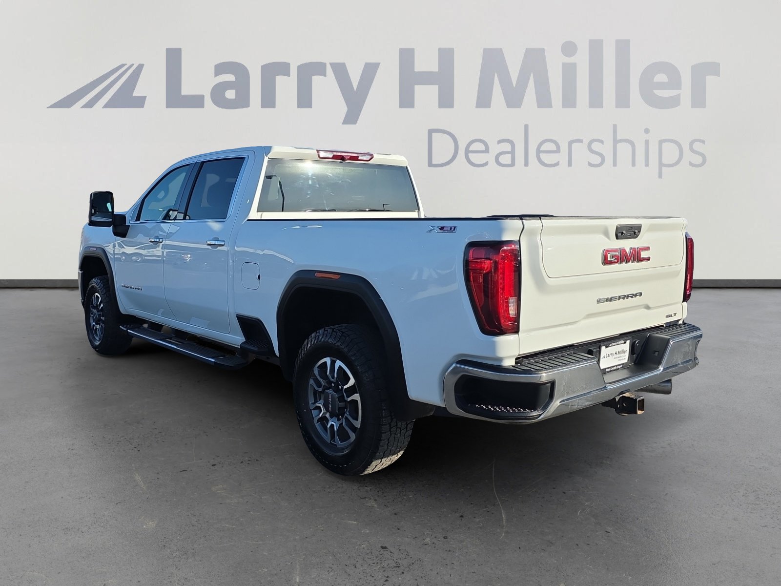 2021 Gmc Sierra 3500 HD SLT photo 2